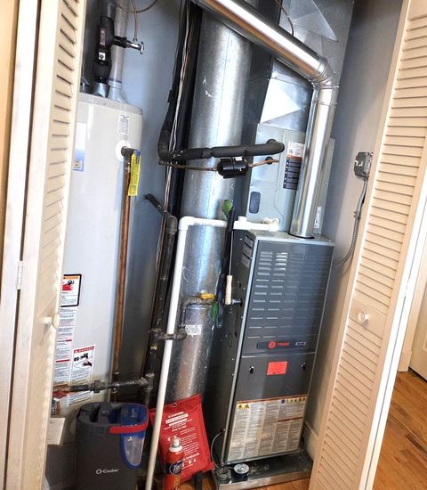 Tiny photo for 6703 N Bosworth Avenue #A3, Chicago, IL 60626 (MLS # 12547601)