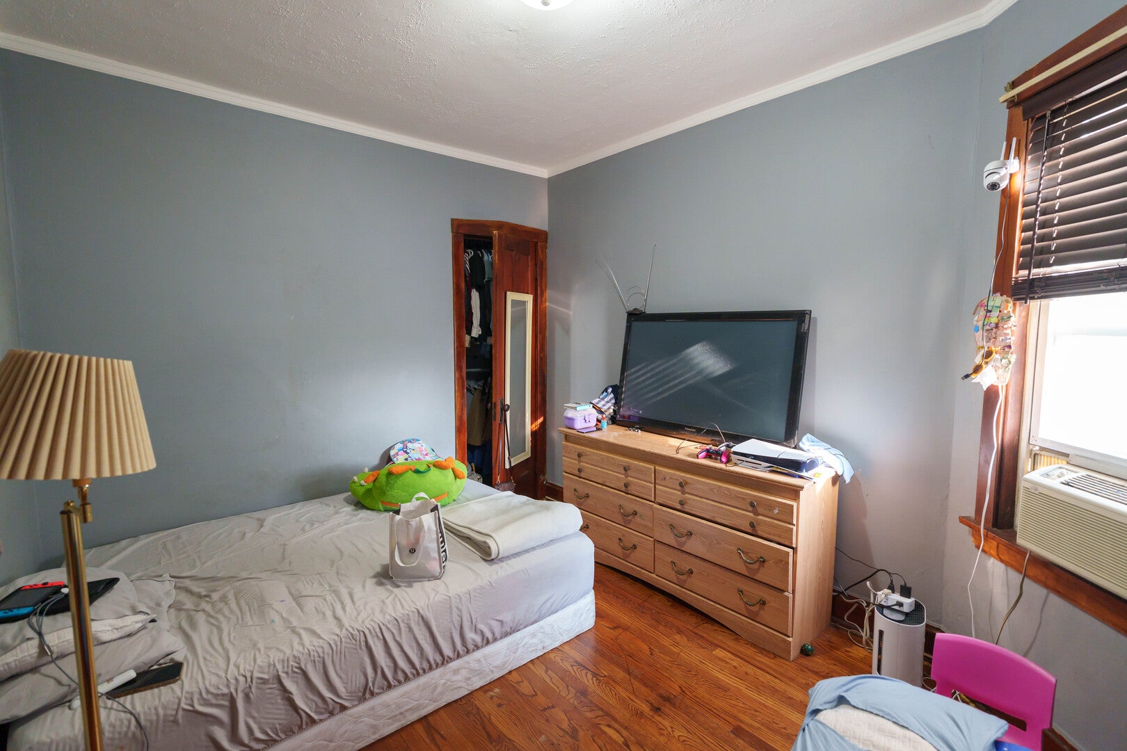 530 N Lawler Avenue