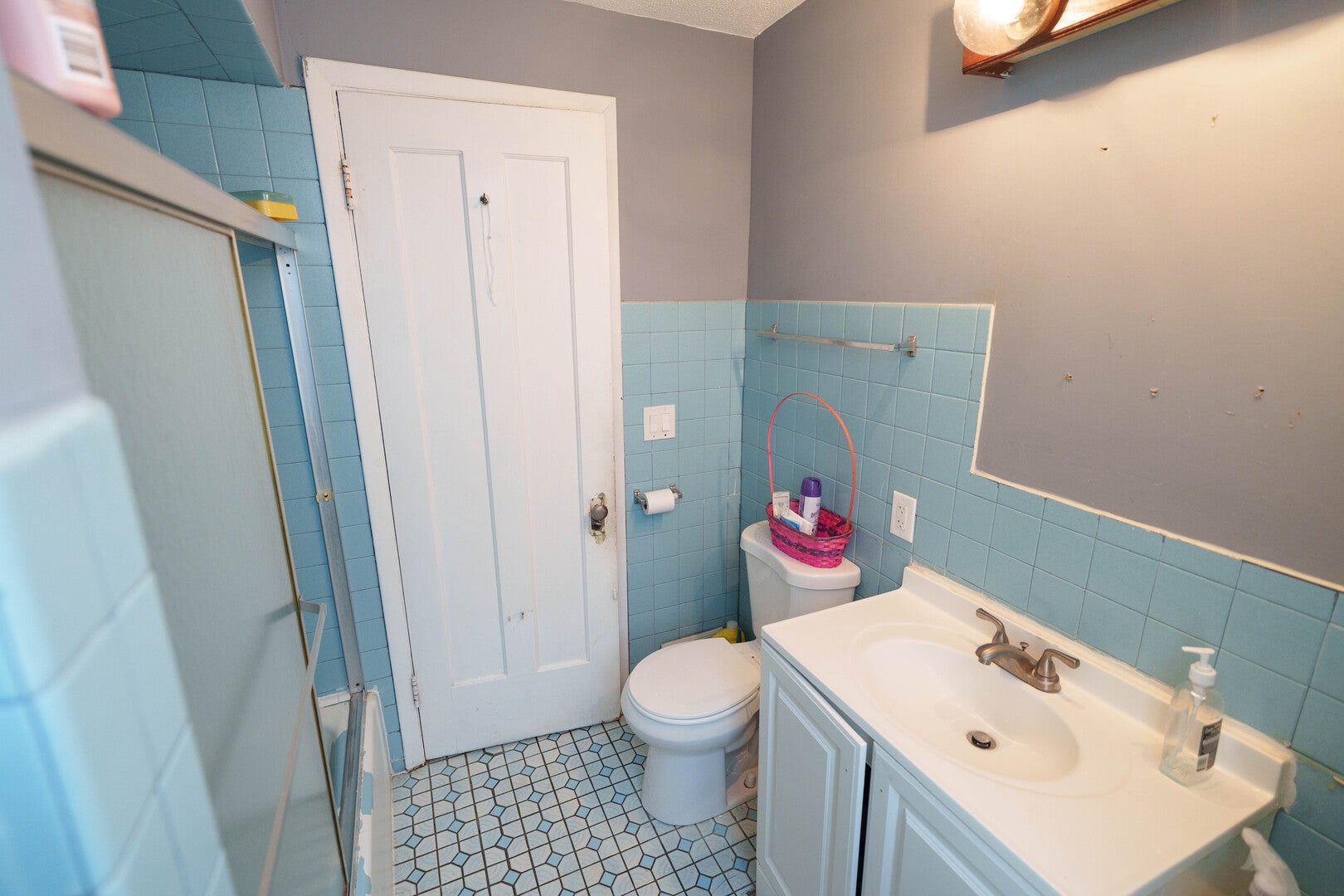530 N Lawler Avenue