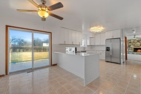 Tiny photo for 725 N 8th Avenue, Addison, IL 60101 (MLS # 12591268)