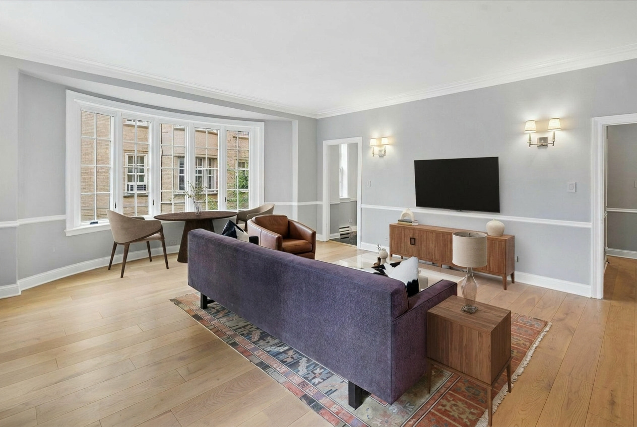 70 E Scott Street 306