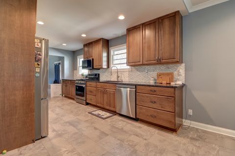 Tiny photo for 1501 1st Avenue, Sterling, IL 61081 (MLS # 12600145)