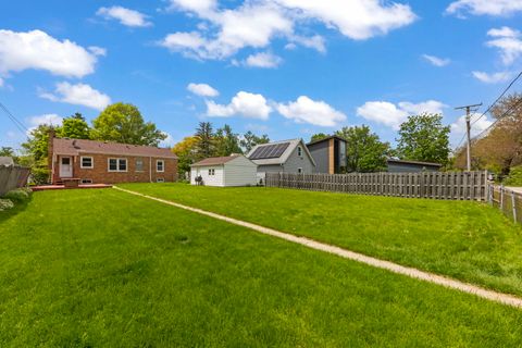 Tiny photo for 109 S Hudson Street, Westmont, IL 60559 (MLS # 12644753)