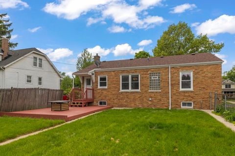 Tiny photo for 109 S Hudson Street, Westmont, IL 60559 (MLS # 12644753)
