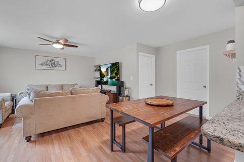 Tiny photo for 52 Sparrow Road, Carpentersville, IL 60110 (MLS # 12634716)