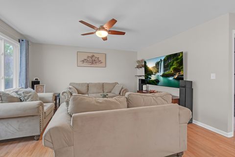 Tiny photo for 52 Sparrow Road, Carpentersville, IL 60110 (MLS # 12634716)