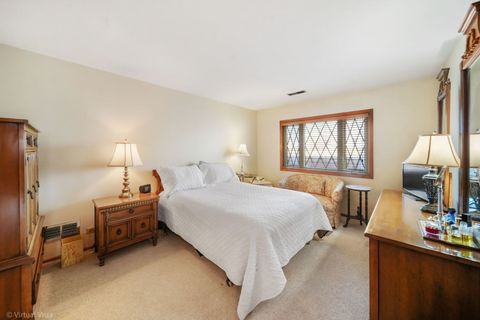 Tiny photo for 1601 N 76th Court #307, Elmwood Park, IL 60707 (MLS # 12398156)
