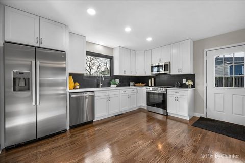 Tiny photo for 215 Sunset Terrace, Crystal Lake, IL 60014 (MLS # 12517254)