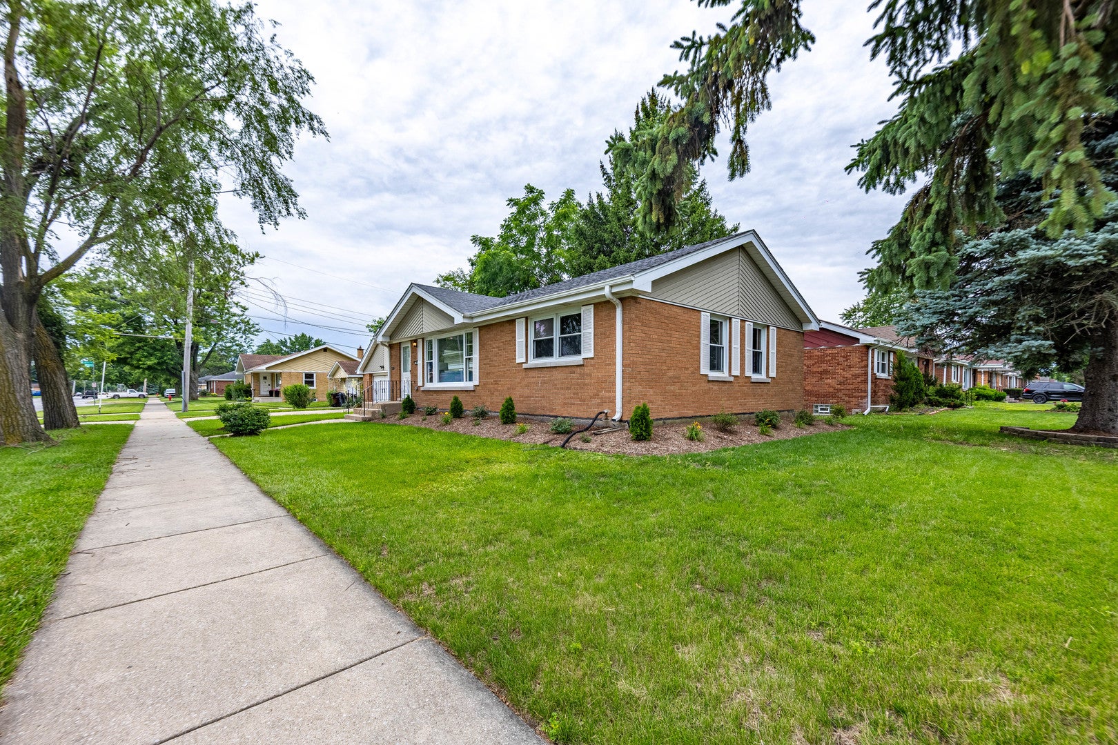 795 E 163rd Street
