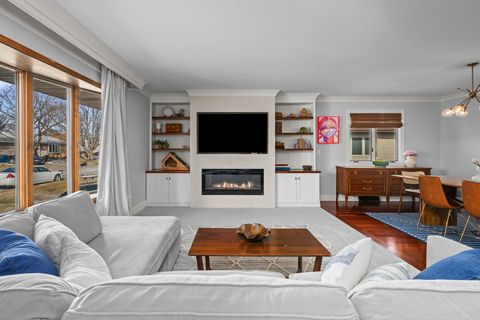 Tiny photo for 4074 4th street B, East Moline, IL 61244 (MLS # 12556953)