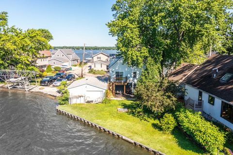 Tiny photo for 163 Eagle Point Road, Fox Lake, IL 60020 (MLS # 12676361)