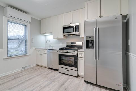 Tiny photo for 163 Eagle Point Road, Fox Lake, IL 60020 (MLS # 12676361)