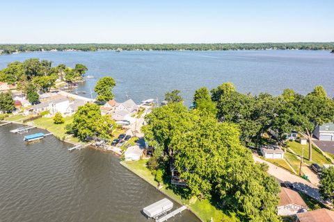 Tiny photo for 163 Eagle Point Road, Fox Lake, IL 60020 (MLS # 12676361)