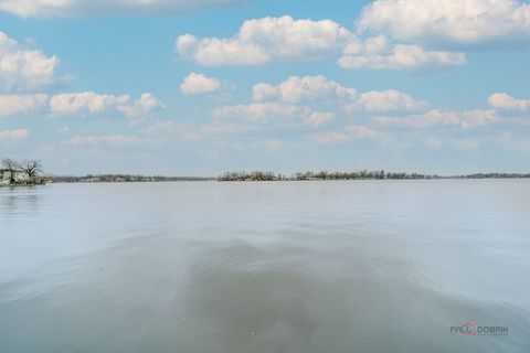 Tiny photo for 163 Eagle Point Road, Fox Lake, IL 60020 (MLS # 12676361)