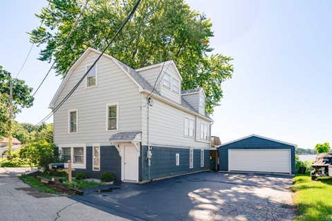 Photo of 163 Eagle Point Road, Fox Lake, IL 60020 (MLS # 12676361)