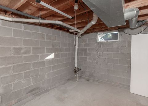 Tiny photo for 2802 Archer Drive, East Moline, IL 61244 (MLS # 12635441)