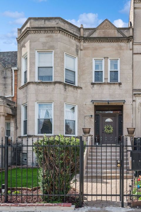 427 E 50th Street Chicago IL 60615