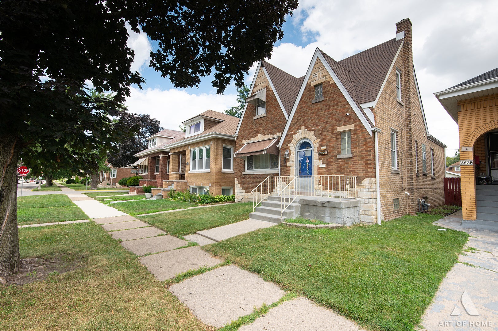 3805 Euclid Avenue