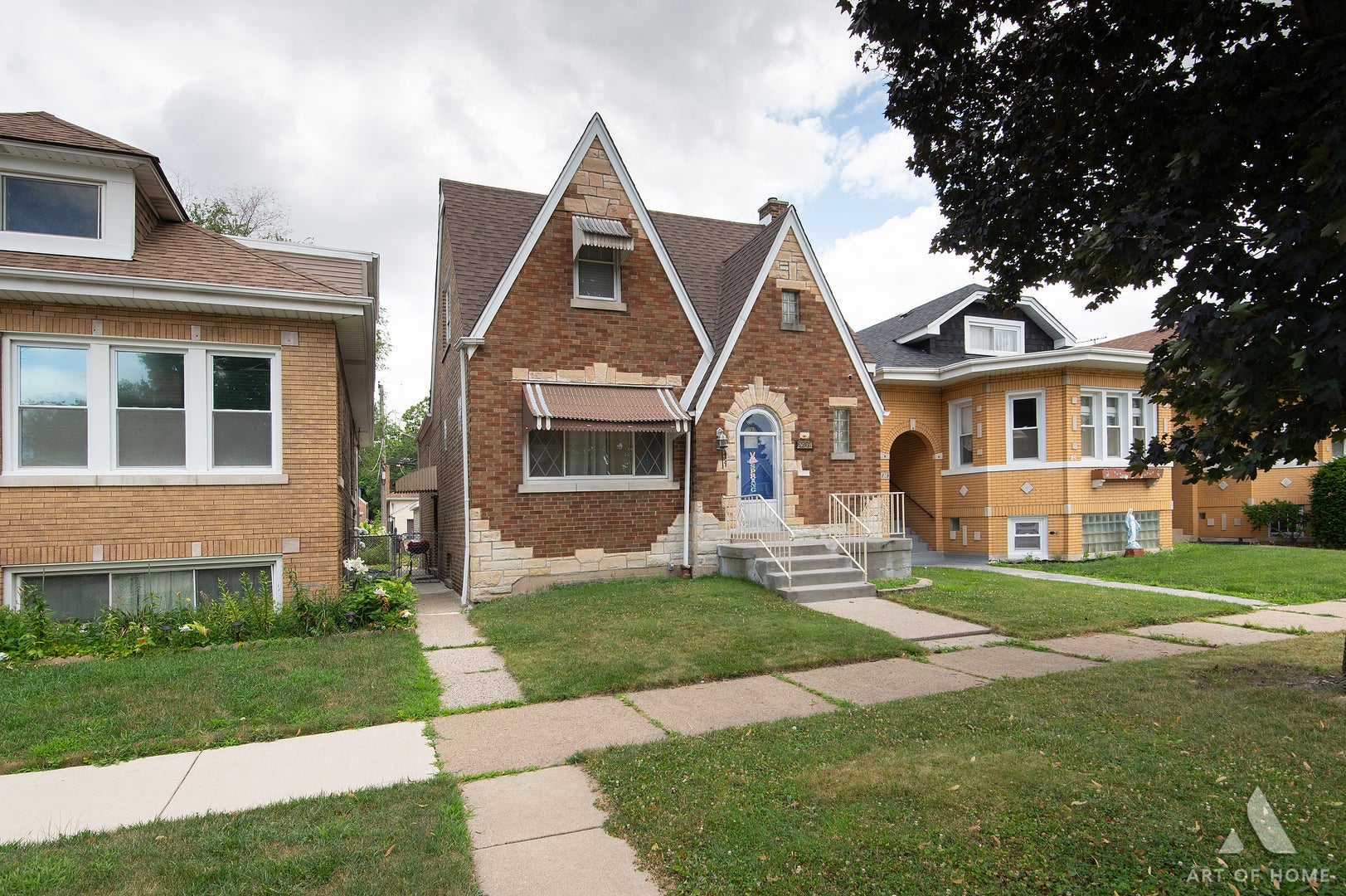 3805 Euclid Avenue