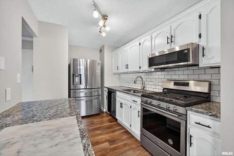 Tiny photo for 1800 7TH Street #8C, East Moline, IL 61244 (MLS # QC4266404)