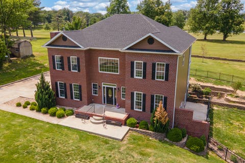 Tiny photo for 205 Fairway Drive, Harrisburg, IL 62946 (MLS # 12649276)