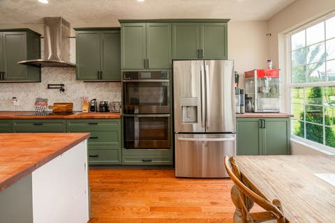 Tiny photo for 205 Fairway Drive, Harrisburg, IL 62946 (MLS # 12649276)
