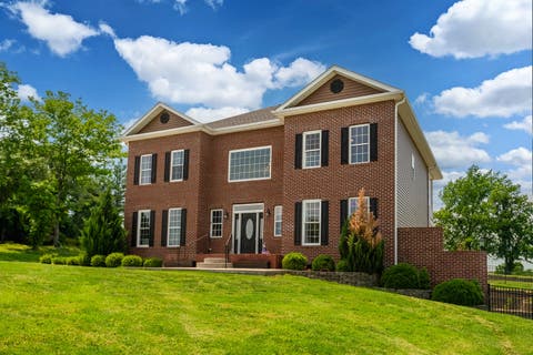 Tiny photo for 205 Fairway Drive, Harrisburg, IL 62946 (MLS # 12649276)