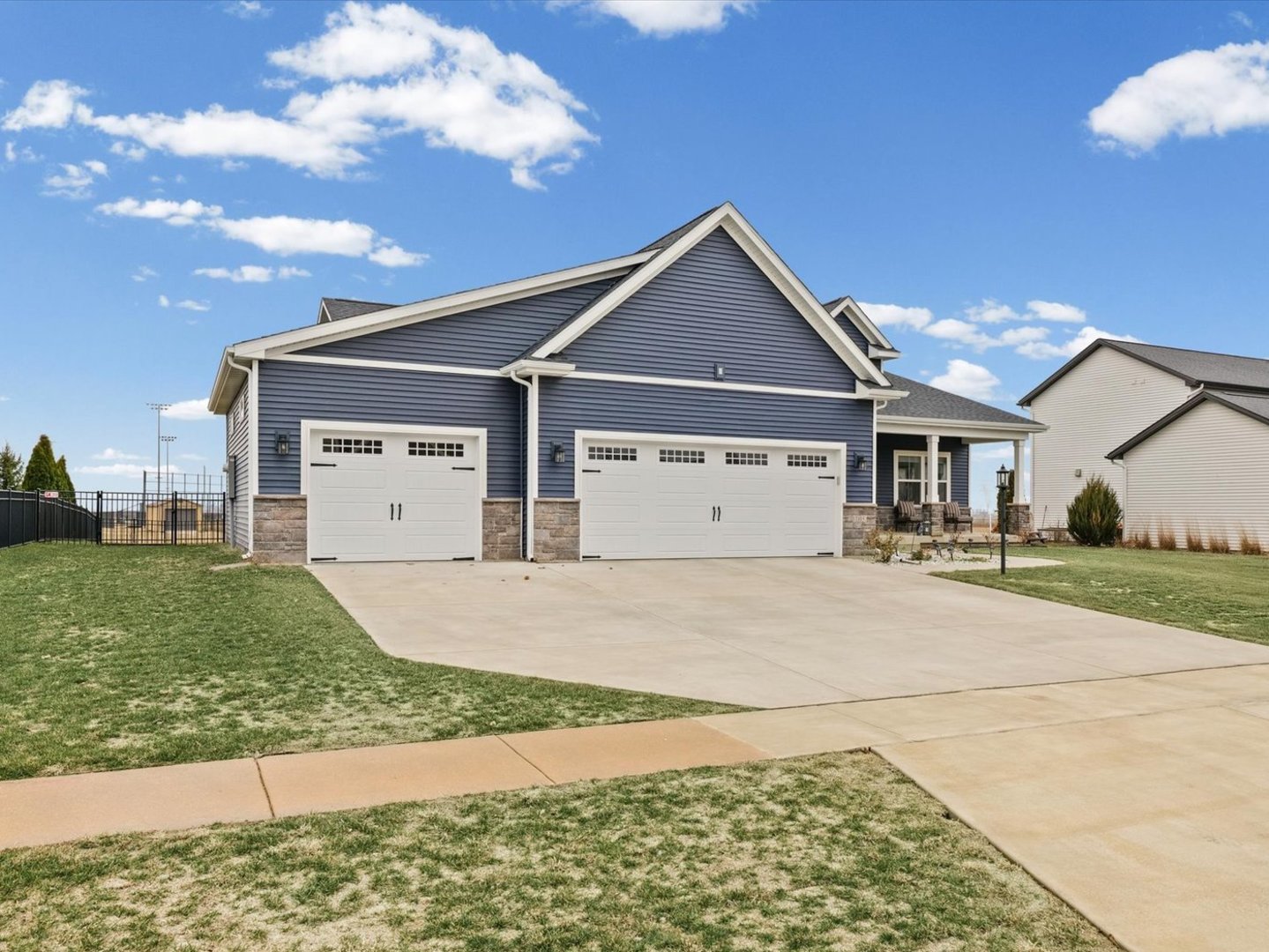 1105 Glen Abbey Drive