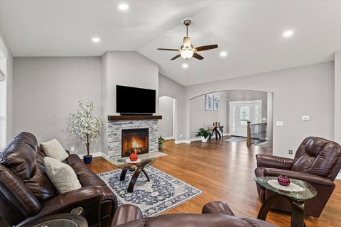 Tiny photo for 1105 Glen Abbey Drive, Champaign, IL 61822 (MLS # 12539531)