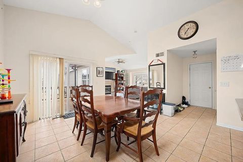 Tiny photo for 678 S Elizabeth Street, Maple Park, IL 60151 (MLS # 12595587)