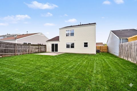 Tiny photo for 2400 Marigold Court, Aurora, IL 60506 (MLS # 12626777)