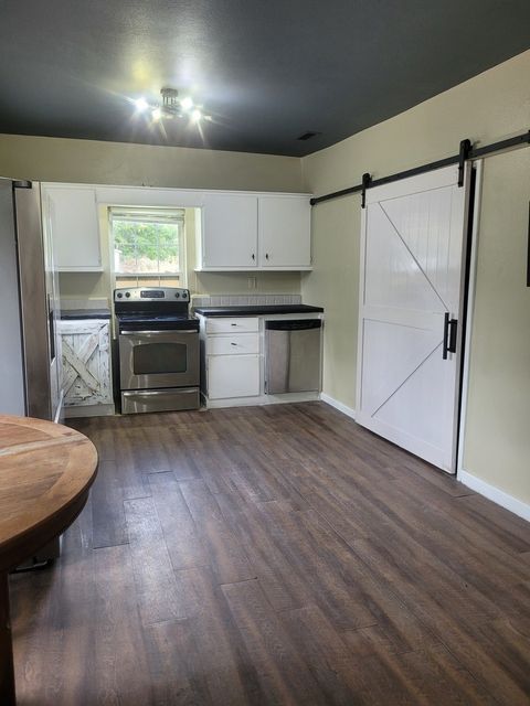 Tiny photo for 10270 N Reynolds Lane, Mt Vernon, IL 62864 (MLS # 12627134)