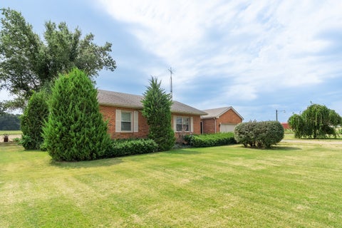 Tiny photo for 325 Butler Road, Harrisburg, IL 62946 (MLS # 12755500)