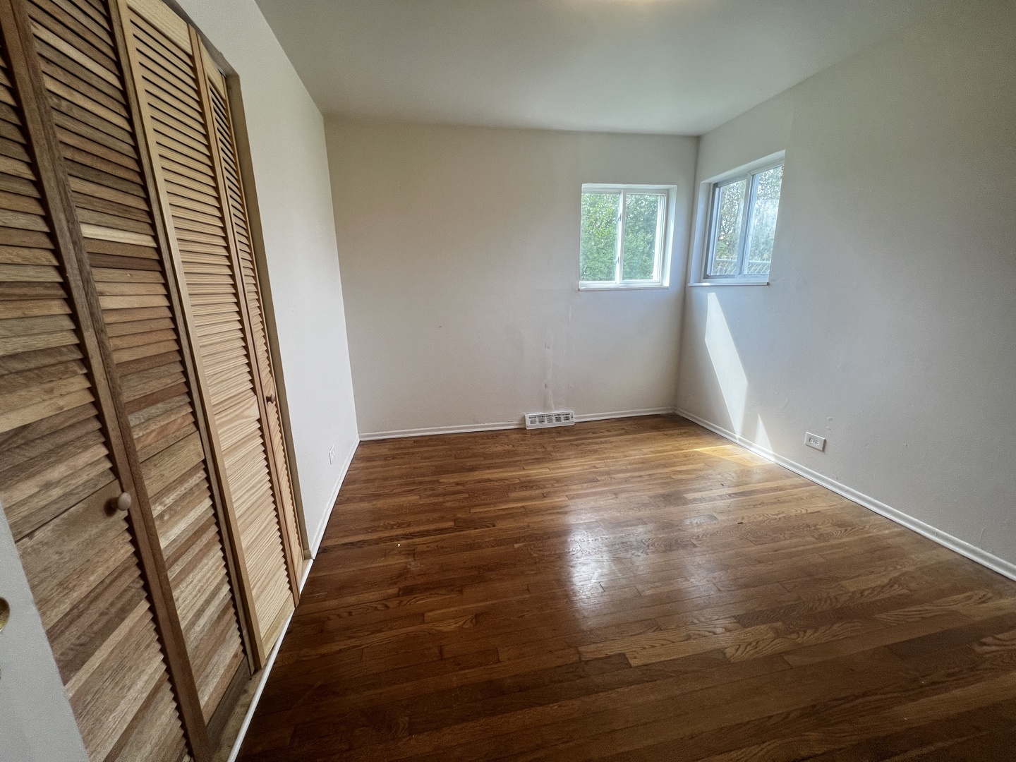 433 W HICKORY Street Unit 1, Chicago Heights, IL 60411 — MLS #12123580 — photo 9 of 16