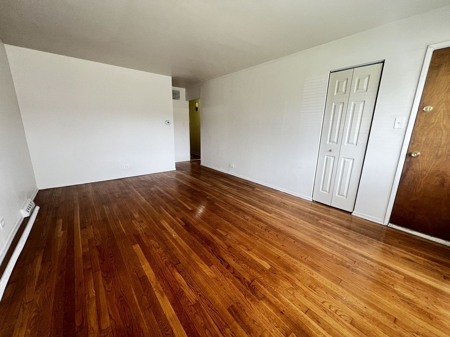 433 W HICKORY Street Unit 1, Chicago Heights, IL 60411 — MLS #12123580 — photo 3 of 16