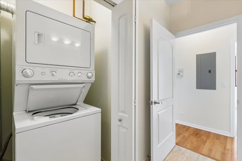 Tiny photo for 1618 S Halsted Street #4C, Chicago, IL 60608 (MLS # 12743270)