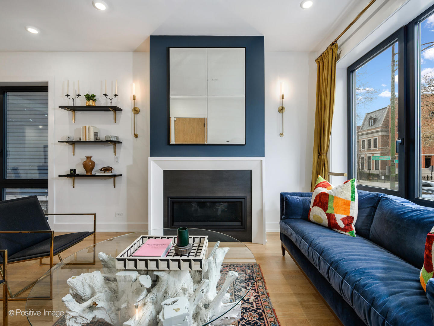 2622 N Racine Avenue 1