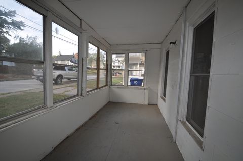 Tiny photo for 1803 Belle Avenue, Davenport, IA 52803 (MLS # 12606929)