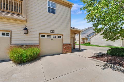 Tiny photo for 3774 Thornhill Circle #A5, Champaign, IL 61822 (MLS # 12718625)