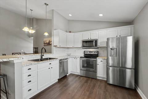Tiny photo for 3774 Thornhill Circle #A5, Champaign, IL 61822 (MLS # 12718625)