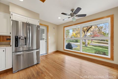 Tiny photo for 1007 BEAU BRUMMEL Drive, Sleepy Hollow, IL 60118 (MLS # 12498379)