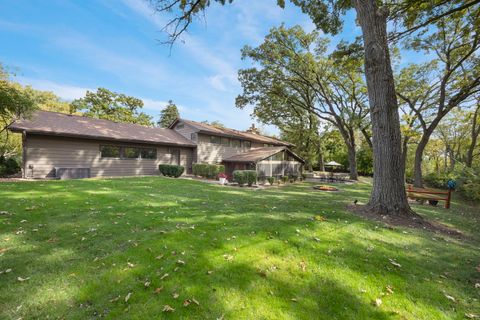 Tiny photo for 1007 BEAU BRUMMEL Drive, Sleepy Hollow, IL 60118 (MLS # 12498379)