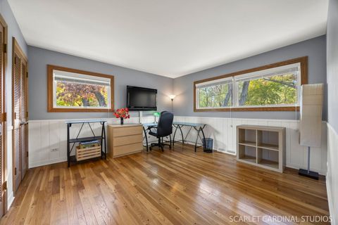 Tiny photo for 1007 BEAU BRUMMEL Drive, Sleepy Hollow, IL 60118 (MLS # 12498379)