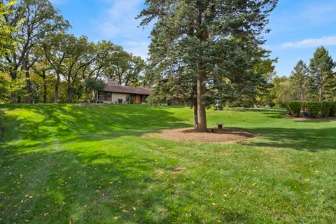 Tiny photo for 1007 BEAU BRUMMEL Drive, Sleepy Hollow, IL 60118 (MLS # 12498379)