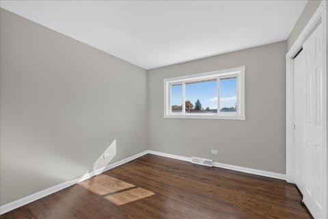 Tiny photo for 565 Arlene Drive, Wood Dale, IL 60191 (MLS # 12786262)