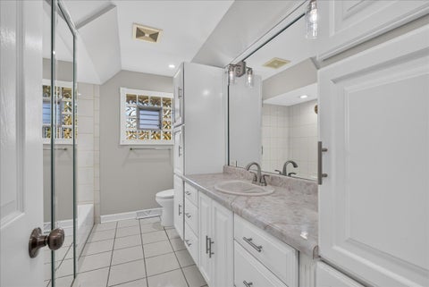 Tiny photo for 565 Arlene Drive, Wood Dale, IL 60191 (MLS # 12786262)