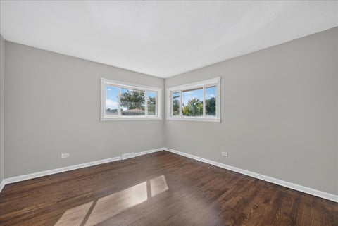 Tiny photo for 565 Arlene Drive, Wood Dale, IL 60191 (MLS # 12786262)