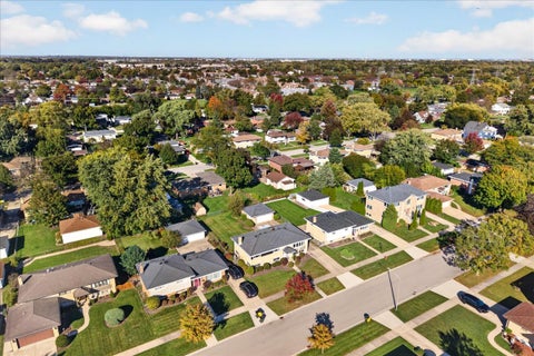 Tiny photo for 565 Arlene Drive, Wood Dale, IL 60191 (MLS # 12786262)