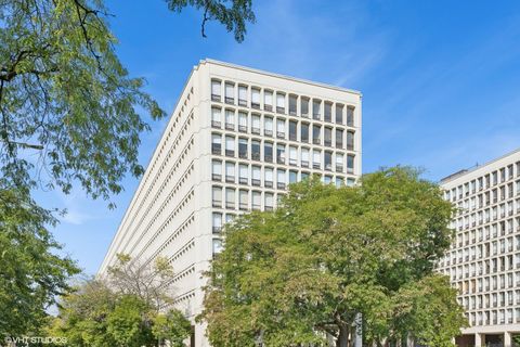 Photo of Chicago, IL 60637 (MLS # 12565744)