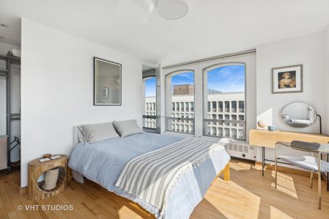 Tiny photo for Chicago, IL 60637 (MLS # 12565744)